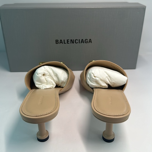 New Authentic Balenciaga Beige Groupie Leather Heels - Picture 5 of 10